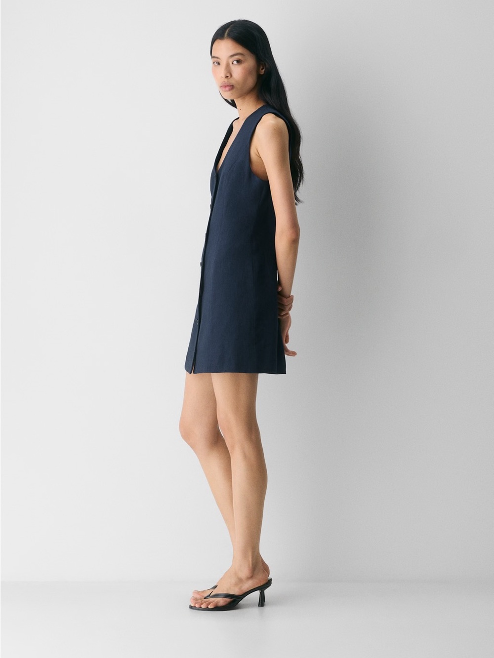 Aritzia Wilfred Aria button up linen mini Dress - PowerLinen - Admiral Navy Blue - Picture 3 of 11